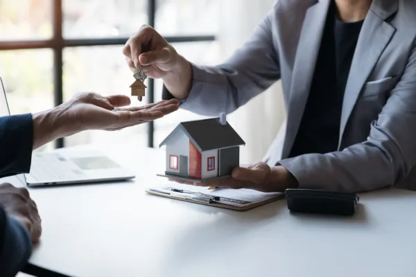 home-intro-68593ab8a666e